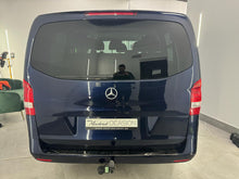 Cargar imagen en el visor de la galería, Mercedes Benz Vito Tourer 114 CDI
