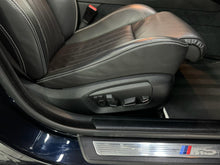 Cargar imagen en el visor de la galería, BMW M5 COMPETITION EDITION 1/200
