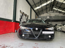 Cargar imagen en el visor de la galería, Alfa Romeo Giulia 2.2 Super AT
