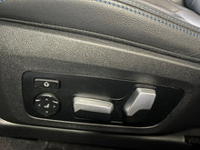 Cargar imagen en el visor de la galería, BMW 330e Touring xDrive
