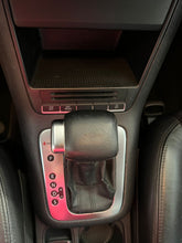 Cargar imagen en el visor de la galería, Volkswagen Tiguan 2.0 TDI 4M Sport
