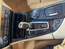 Cargar imagen en el visor de la galería, BMW 530D
