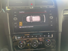 Cargar imagen en el visor de la galería, Volkswagen Golf GTI Performance
